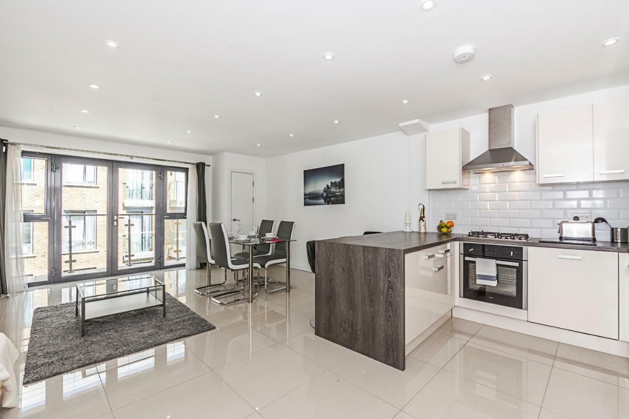 Modern Apartment Canary Wharf Londen Buitenkant foto